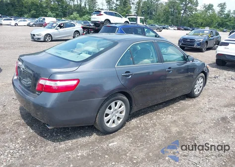2009 Toyota Camry Xle z USA, uszkodzony, nr VIN 4T4BE46K49R129330
